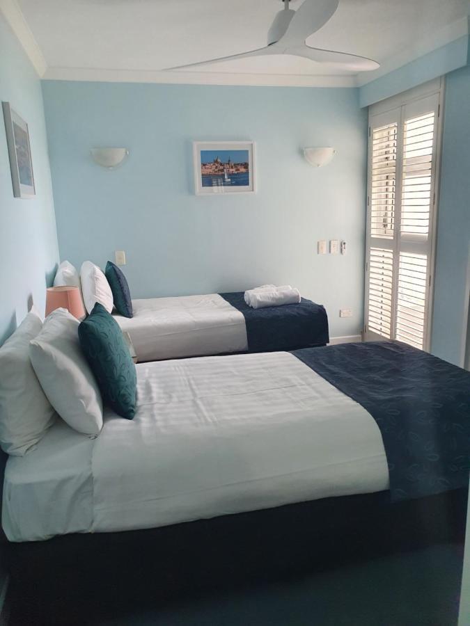 Pacific Surf Absolute Beachfront Apartments Gold Coast Kültér fotó