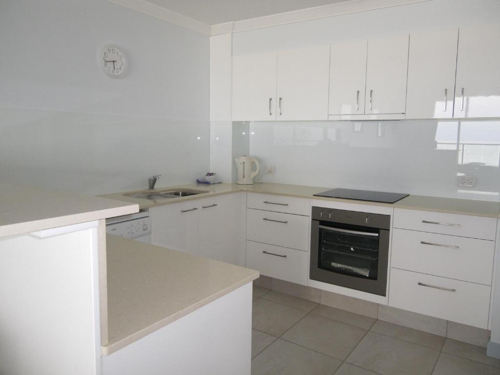 Pacific Surf Absolute Beachfront Apartments Gold Coast Szoba fotó