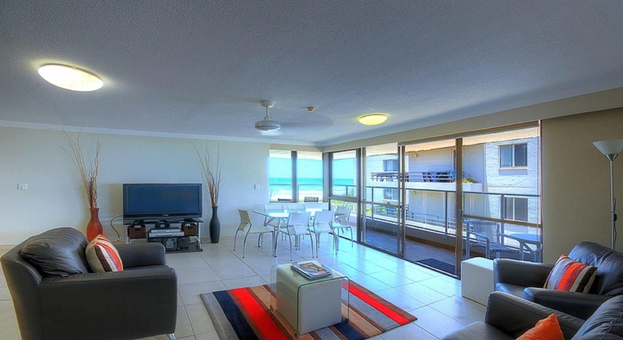 Pacific Surf Absolute Beachfront Apartments Gold Coast Kültér fotó